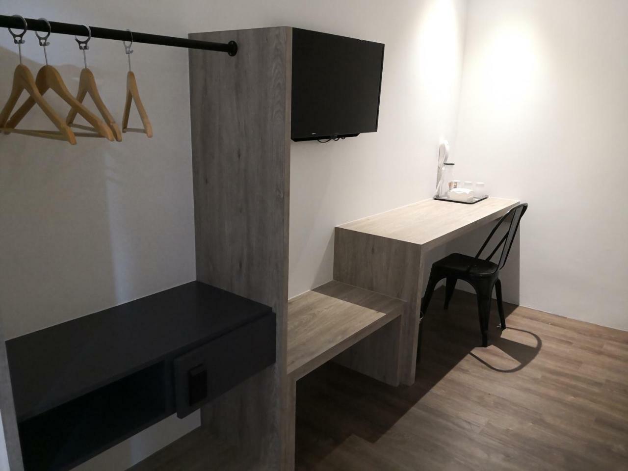 H Boutique Hotel Xplorer Loke Yew Kuala Lumpur Buitenkant foto