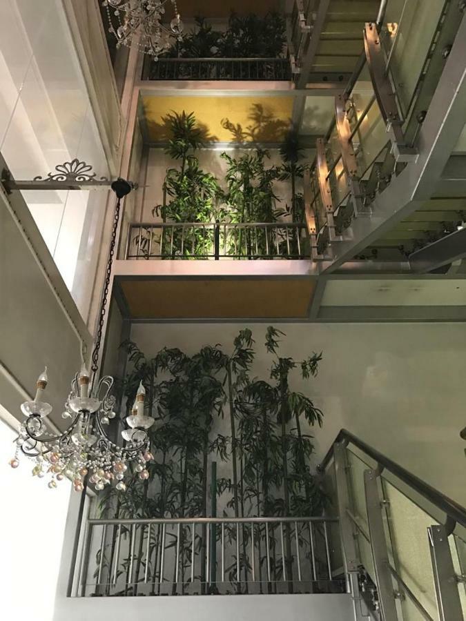H Boutique Hotel Xplorer Loke Yew Kuala Lumpur Buitenkant foto
