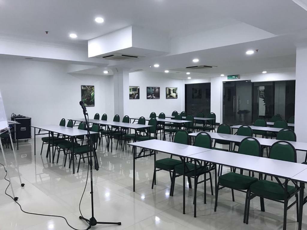 H Boutique Hotel Xplorer Loke Yew Kuala Lumpur Buitenkant foto
